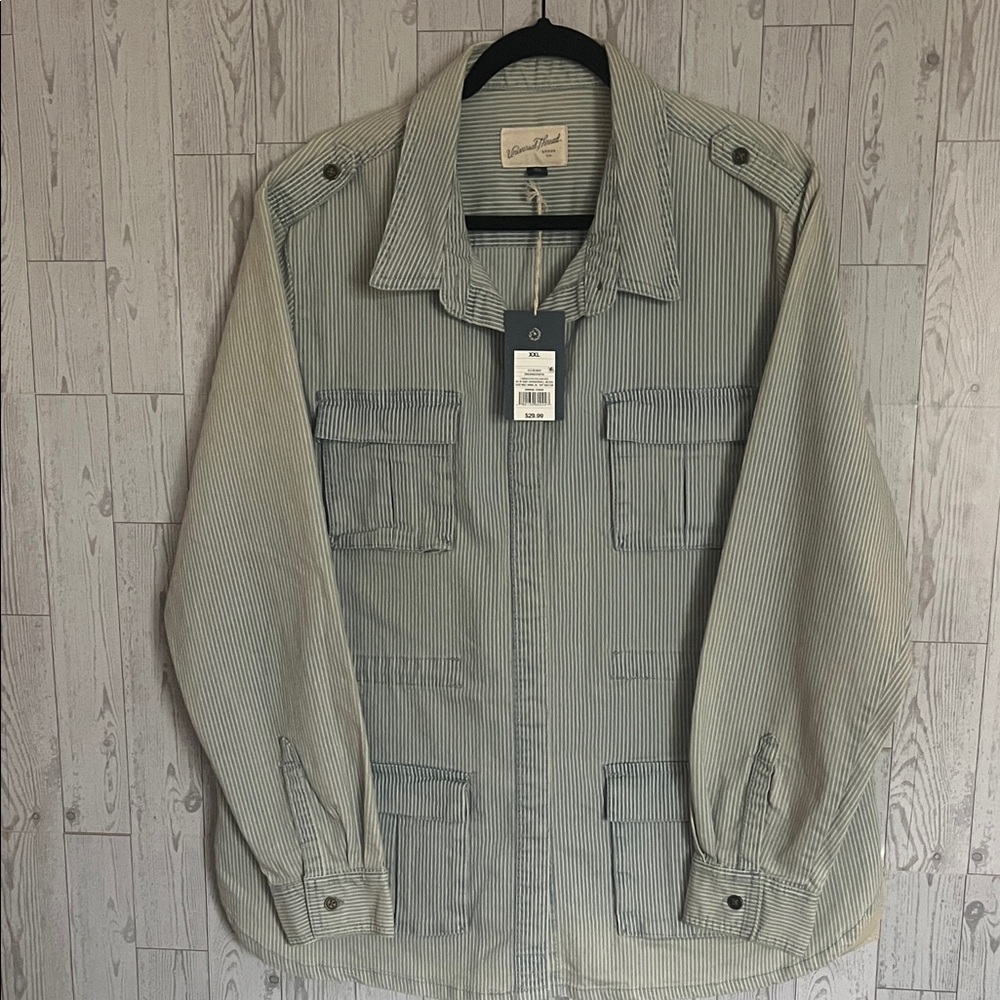 Universal Thread Women”s Light Blue Pinstripe Barn Jacket